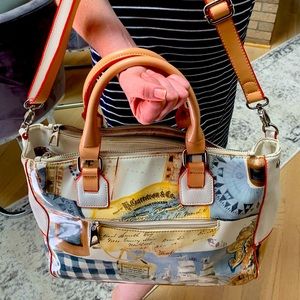 Large and roomy handbag purchased in Mikonose